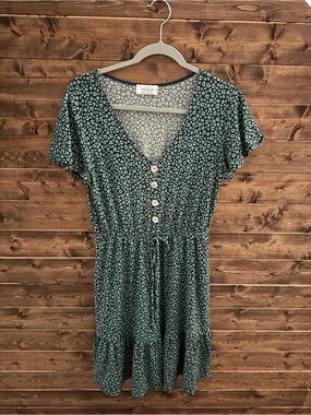 Kaileigh Samantha Green Floral Knit Tiered Dress